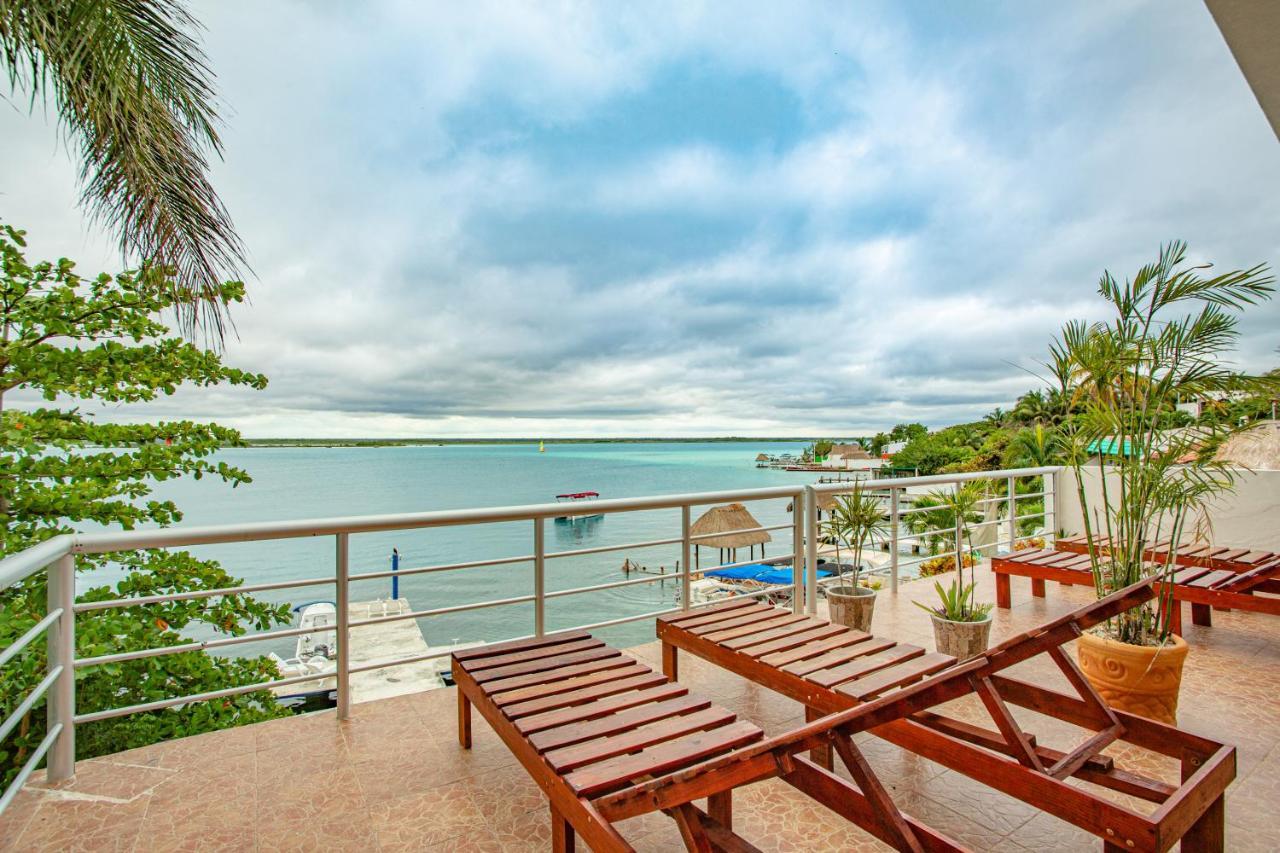 Casa Sol Y Luna Bacalar Bed & Breakfast Exterior photo