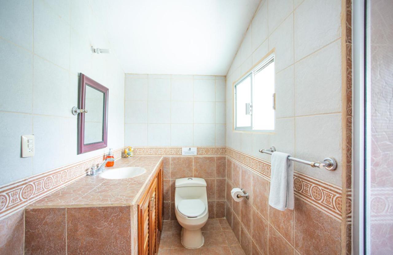 Casa Sol Y Luna Bacalar Bed & Breakfast Exterior photo